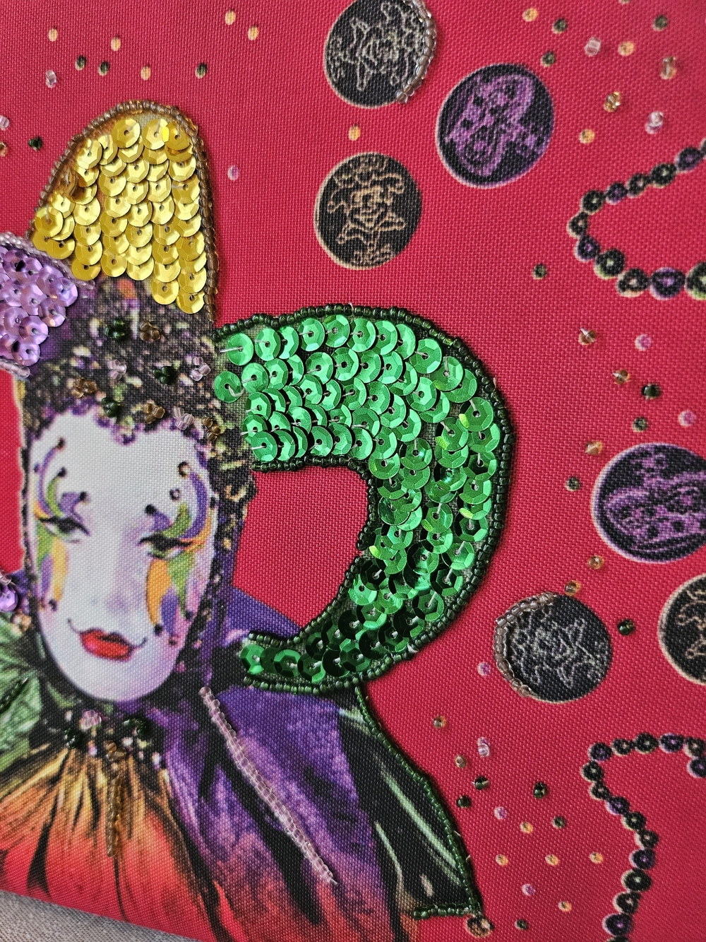 Red Sequin Jester Appliqué Shoulder Bag Vintage Mardi Gras Purse Bold Bright - Picture 5 of 16